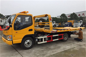 西工哪里有拖车服务